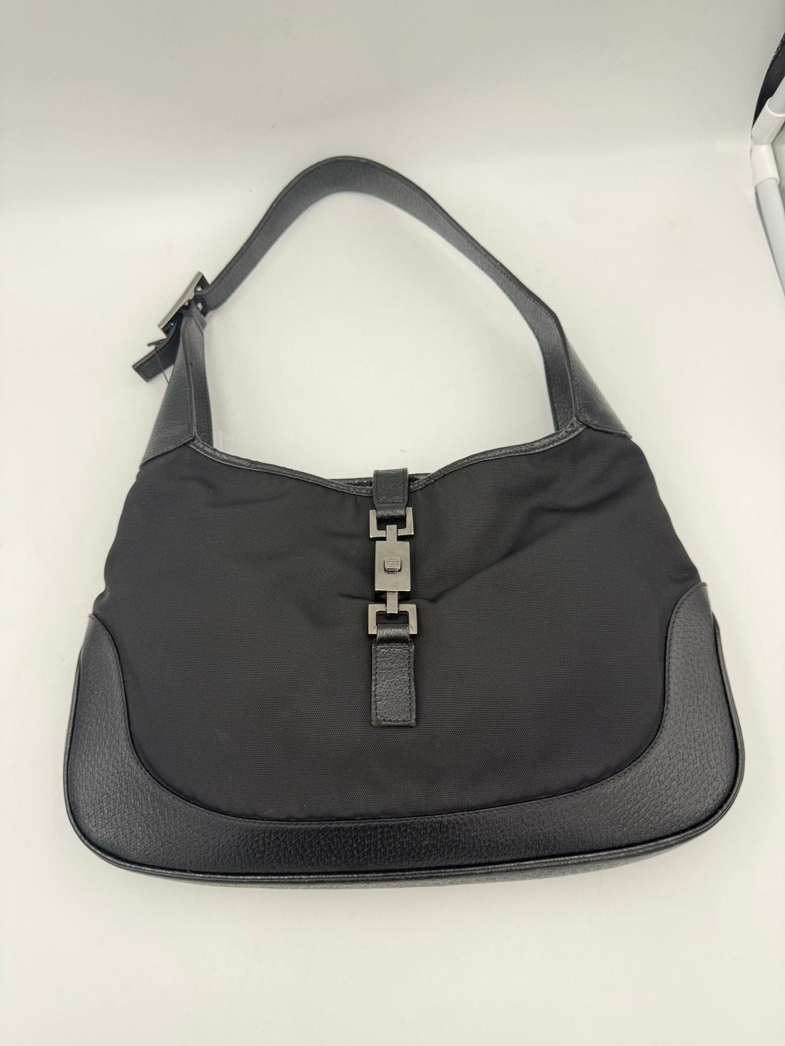 Gucci GUCCI JACKIE Leather and Canvas Handbag - RIMODA