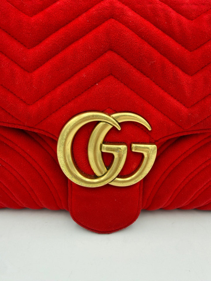 Gucci GUCCI MARMONT Red Velvet Handbag - RIMODA