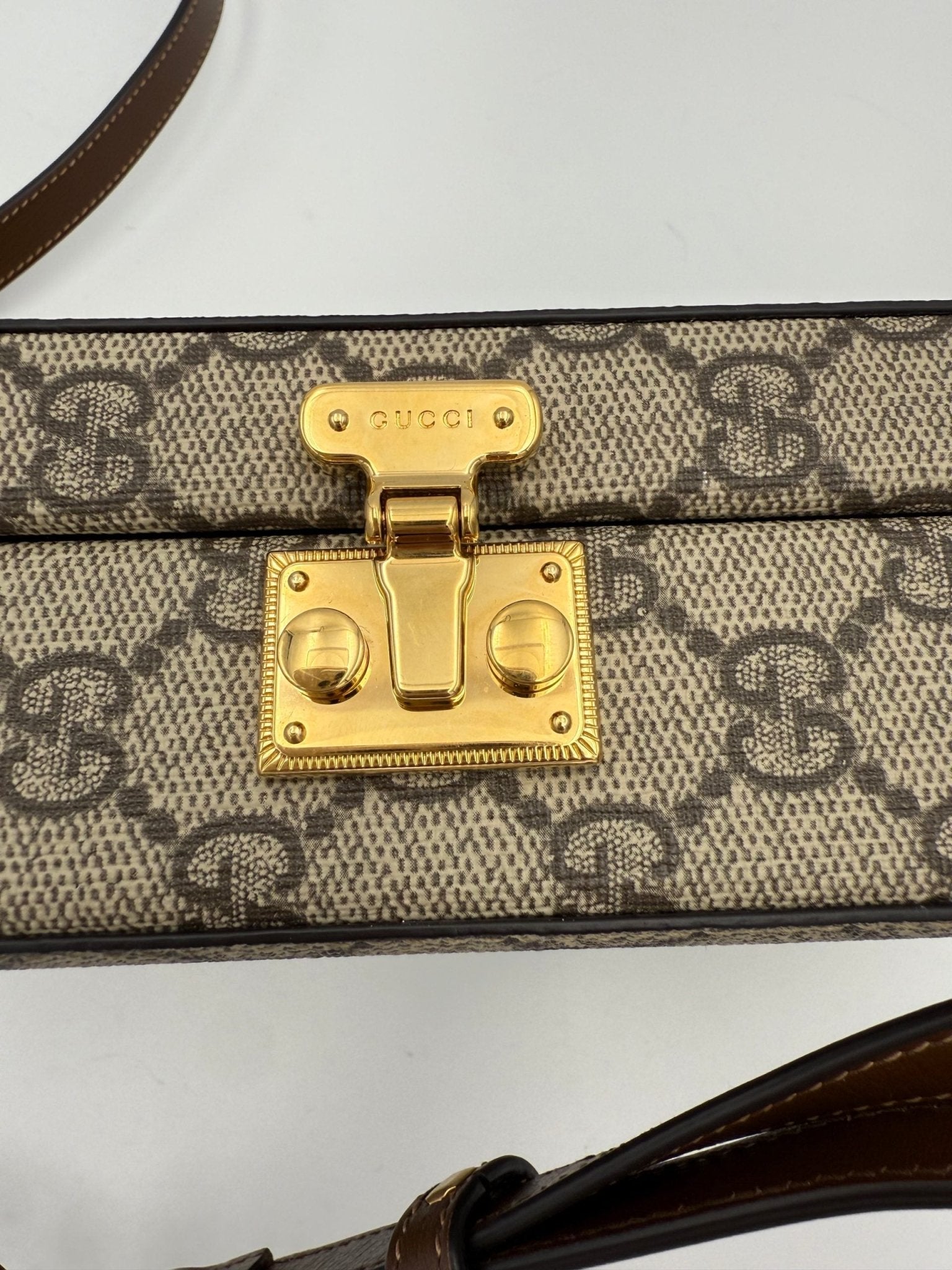 Gucci GUCCI TRUNK GG Supreme Trunk - RIMODA