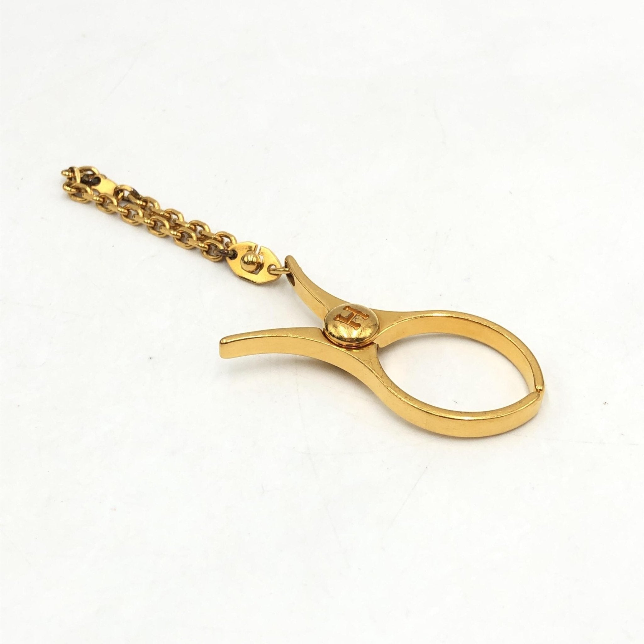 Hermès Gold Metal Glove Holder Keychain - RIMODA