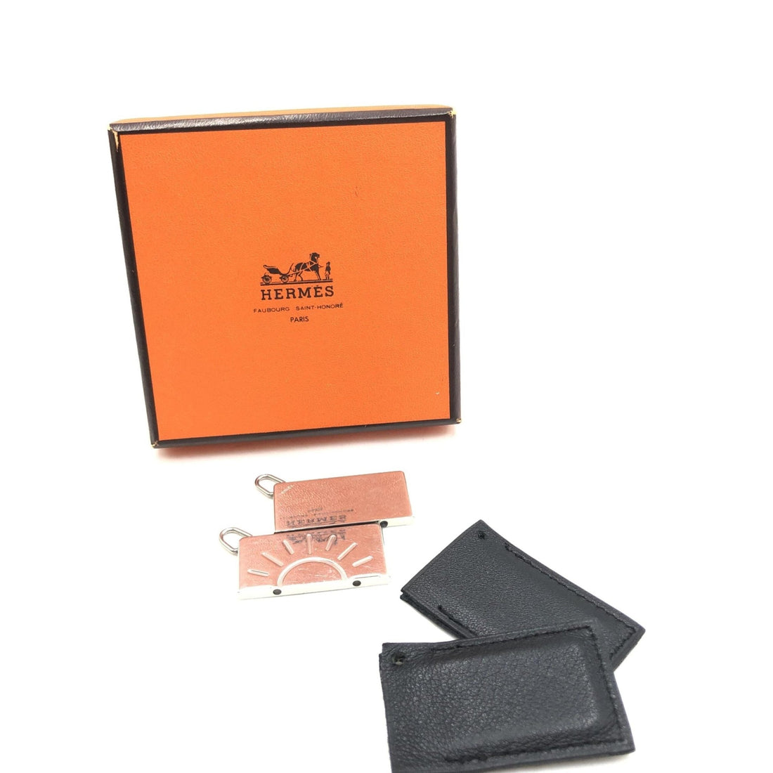 Hermès Silver Tone Half Sun Pendant Set - RIMODA