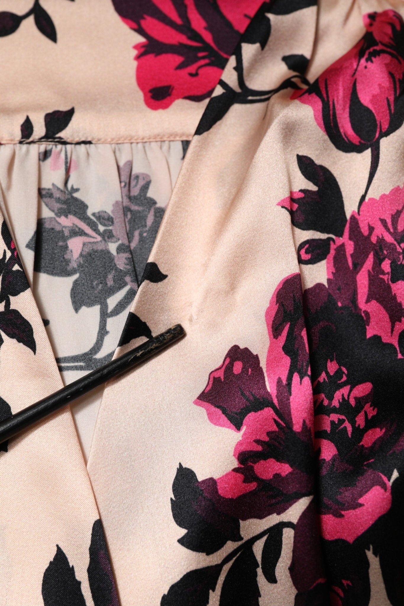 Laneus Pink Floral Silk Long Sleeves V-neck Wrap Mini Dress - RIMODA
