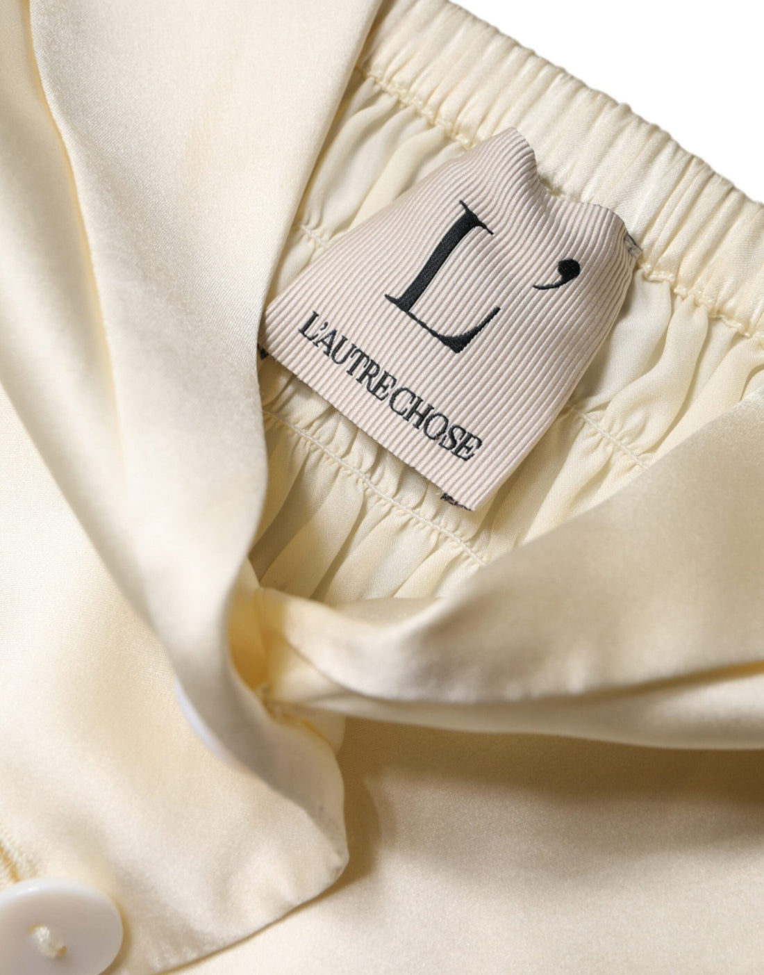 L'Autre Chose Off White Silk Sleeveless Buttoned Halter Top - RIMODA