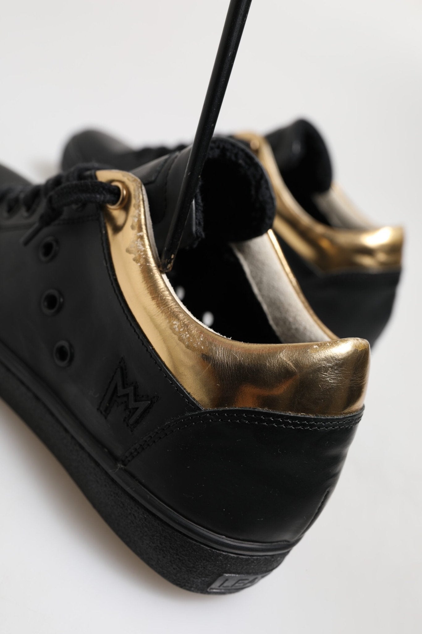 Leather Crown Black Gold Lace Up Low Top Women Sneakers Shoes - RIMODA