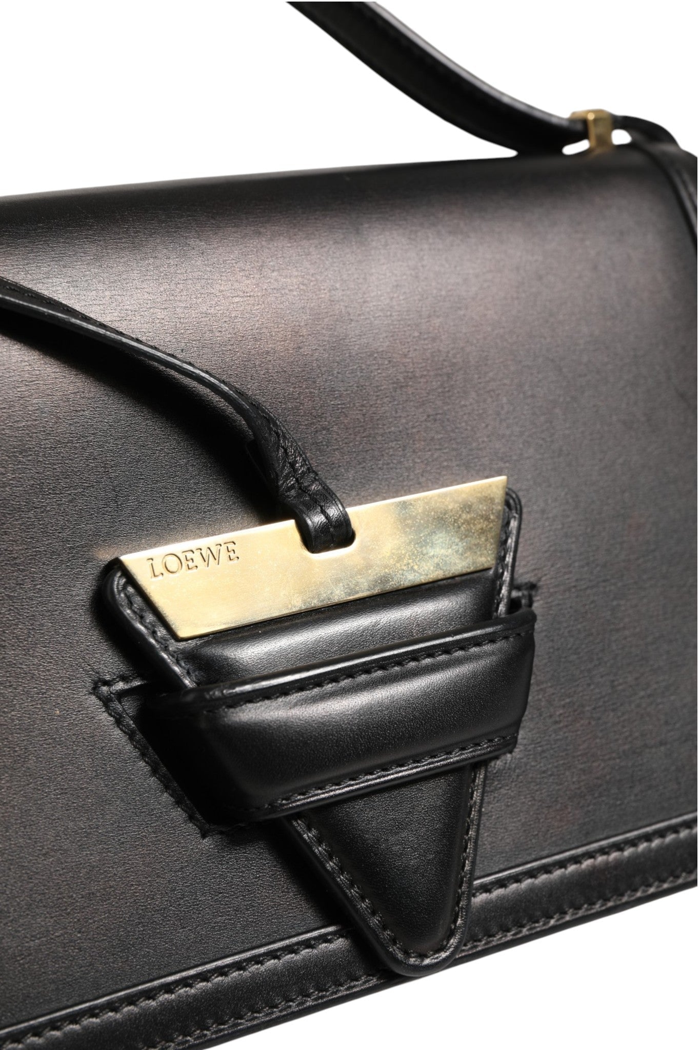 Loewe Barcelona Medium Leather Shoulder Bag - RIMODA