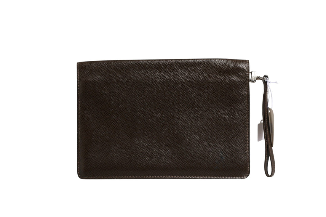 Louis Vuitton Belaia Clutch Taiga Leather - RIMODA