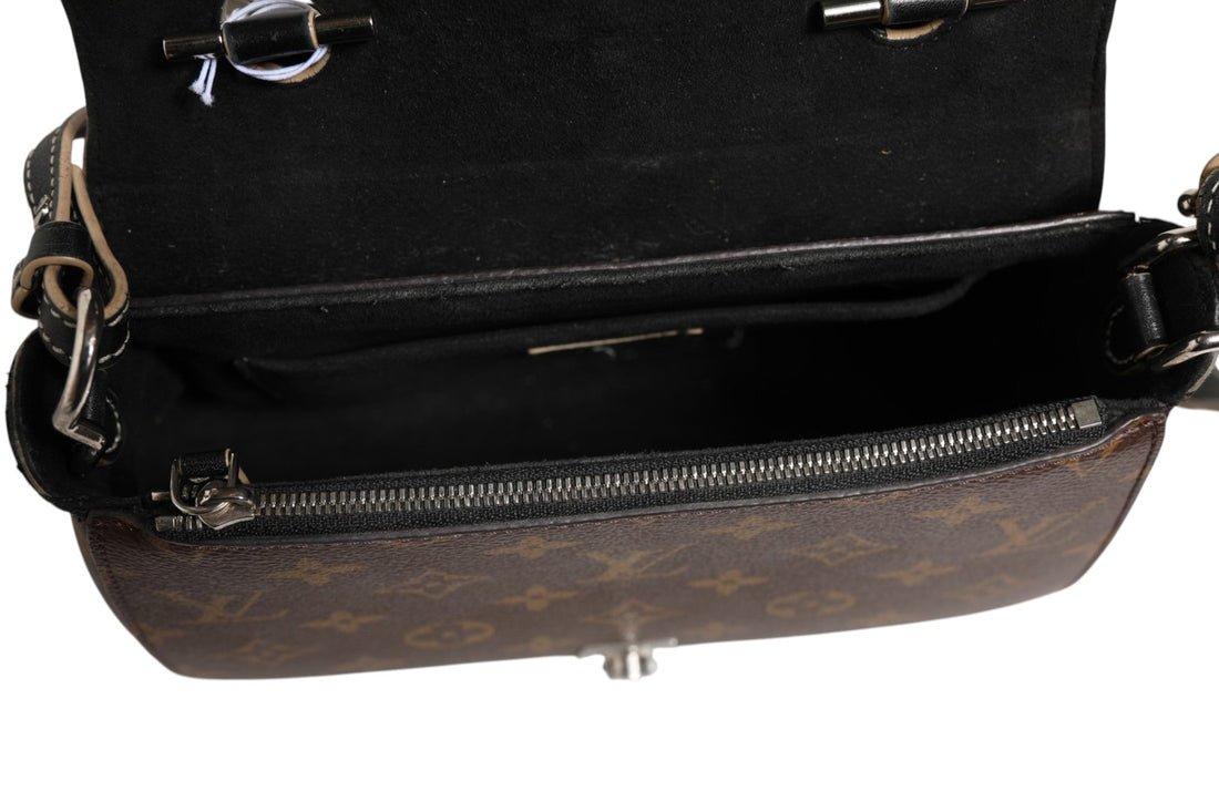 Louis Vuitton Calfskin Monogram Chain It Bag PM Black - RIMODA