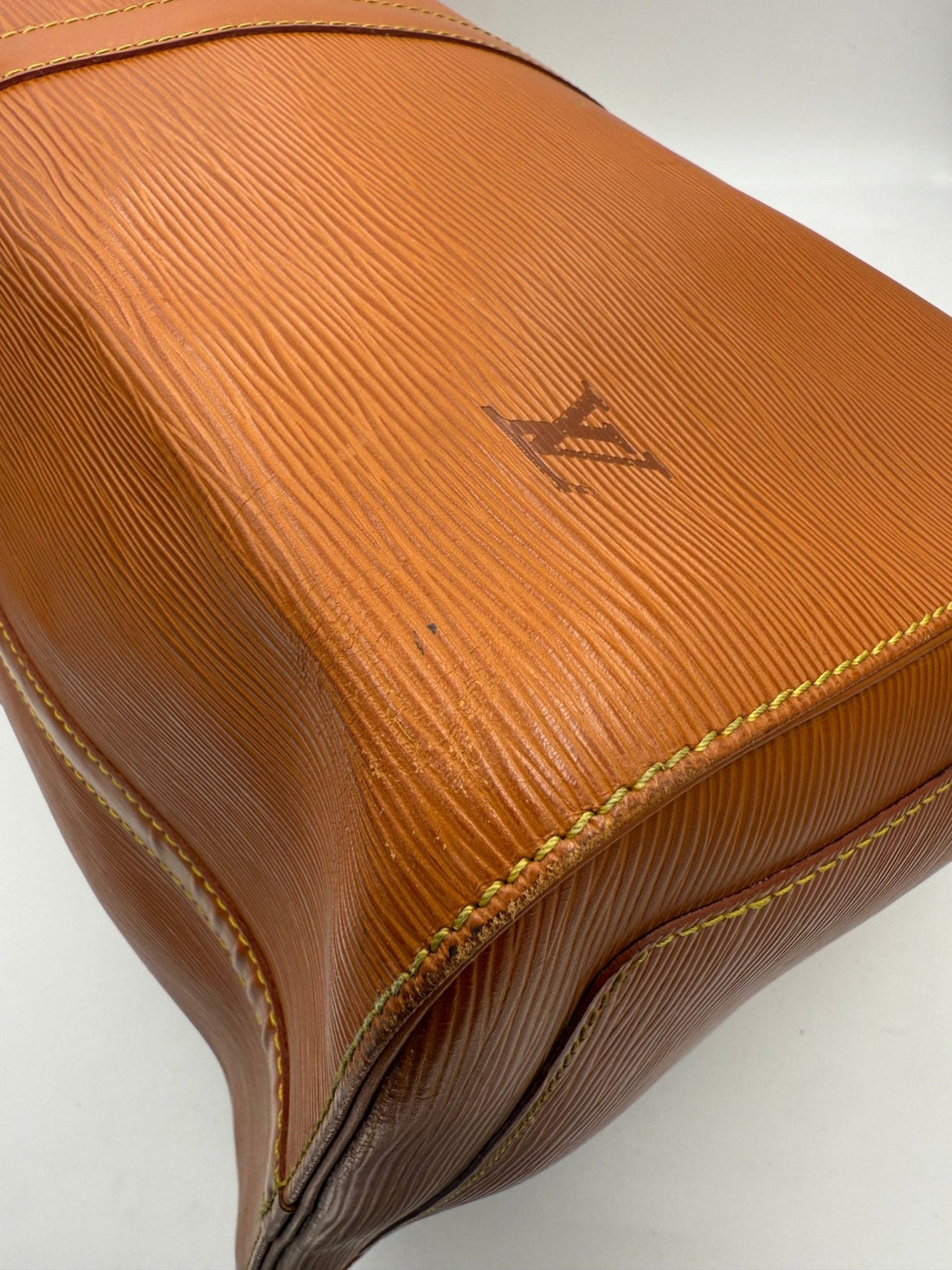 Louis Vuitton LOUIS VUITTON KEEPALL 50 in Brown EPI Leather Handbag - RIMODA