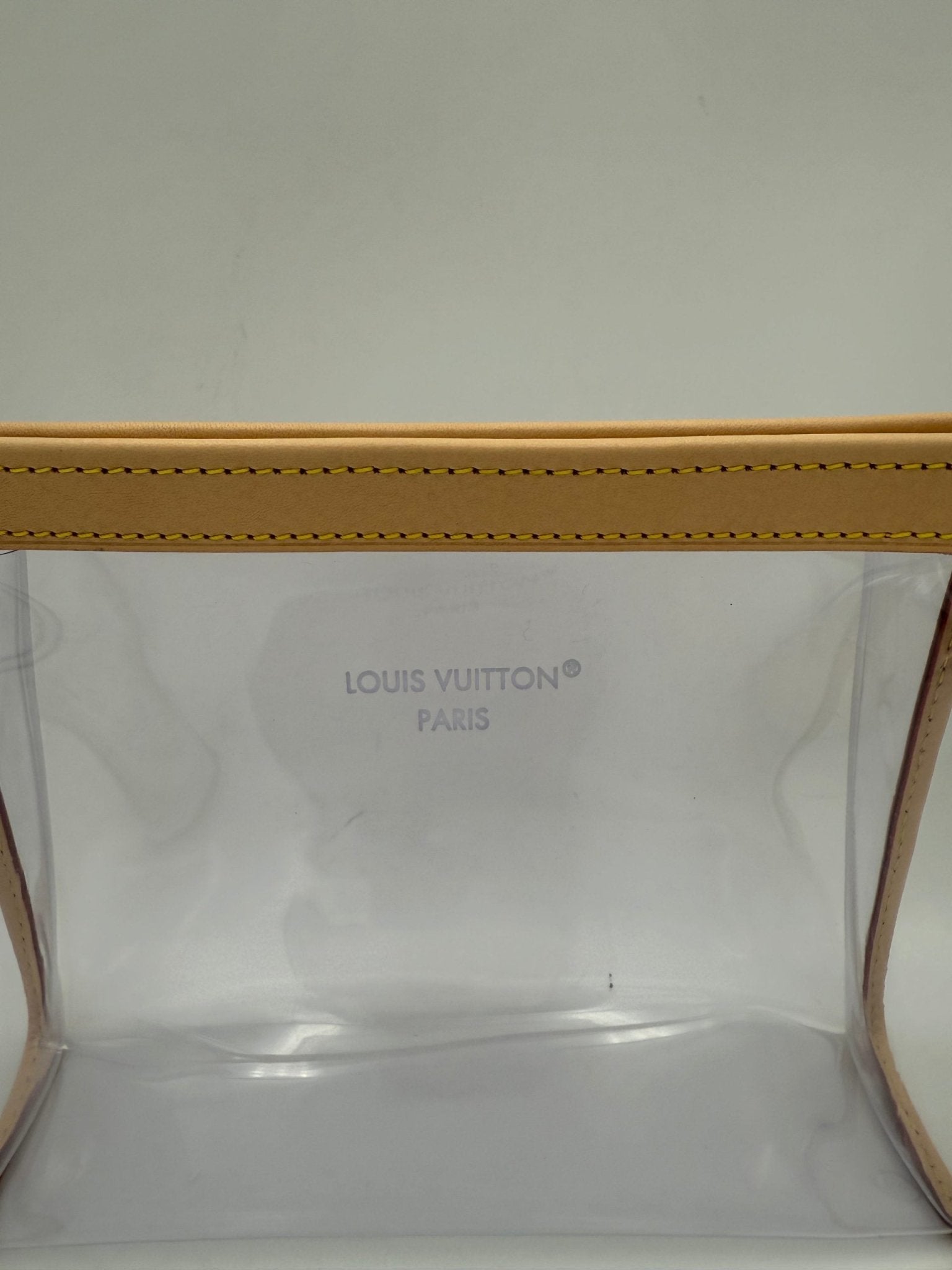 Louis Vuitton LOUIS VUITTON Monogram Transparent MM Pochette - RIMODA