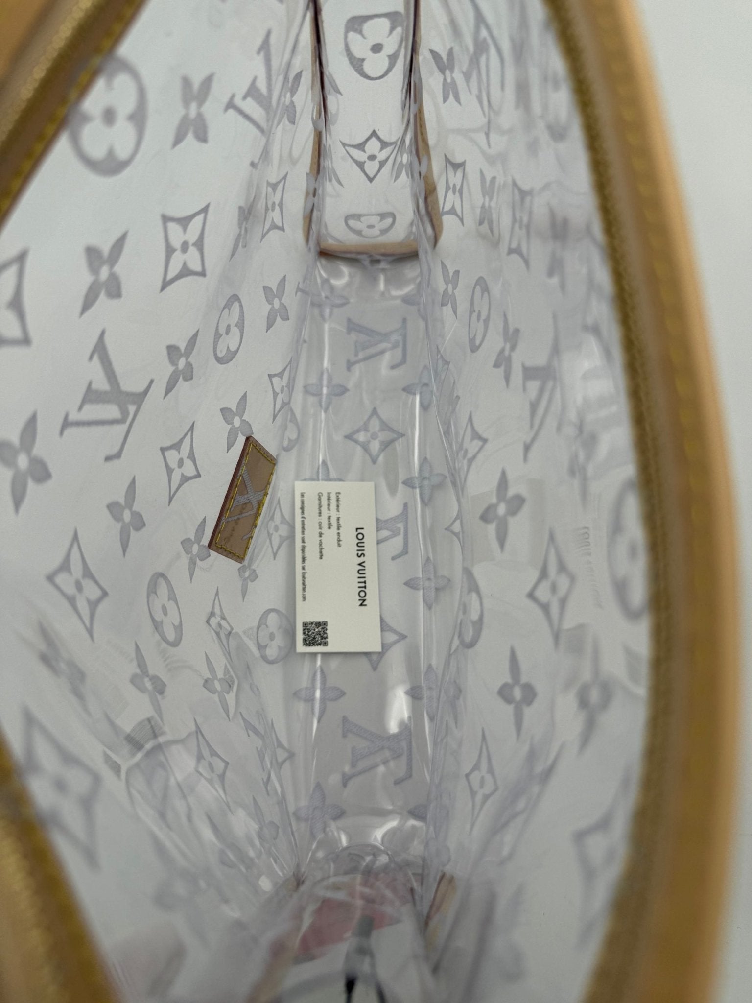 Louis Vuitton LOUIS VUITTON Monogram Transparent Pochette - RIMODA