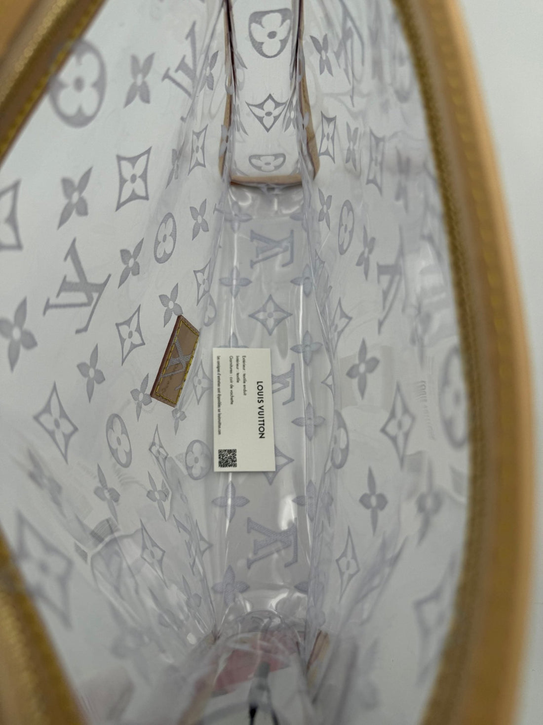 Louis Vuitton LOUIS VUITTON Monogram Transparent Pochette - RIMODA