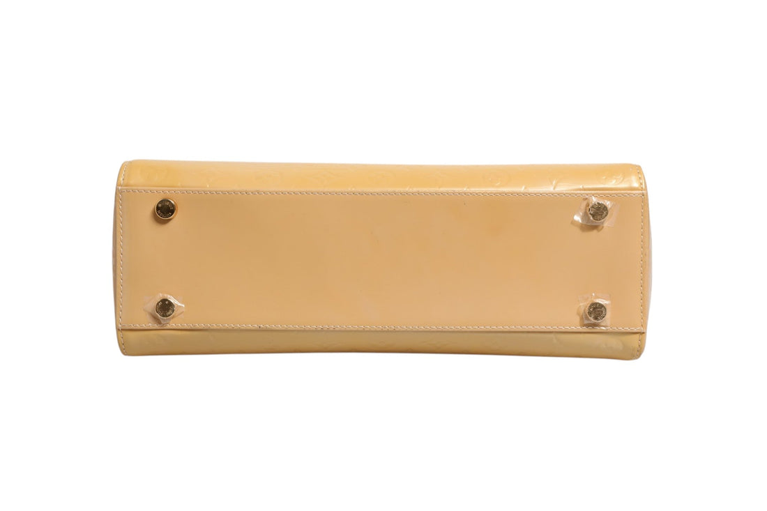 Louis Vuitton Monogram Vernis Brea MM Beige Poudre - RIMODA
