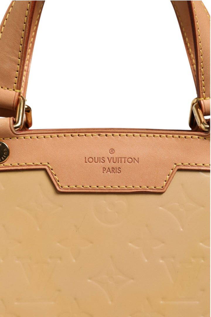 Louis Vuitton Monogram Vernis Brea MM Beige Poudre - RIMODA