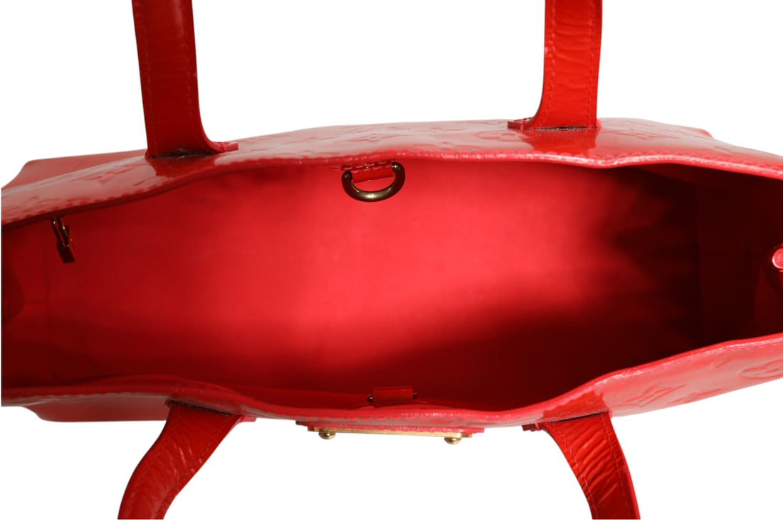 Louis Vuitton Red Monogram Vernis Wilshire PM - RIMODA