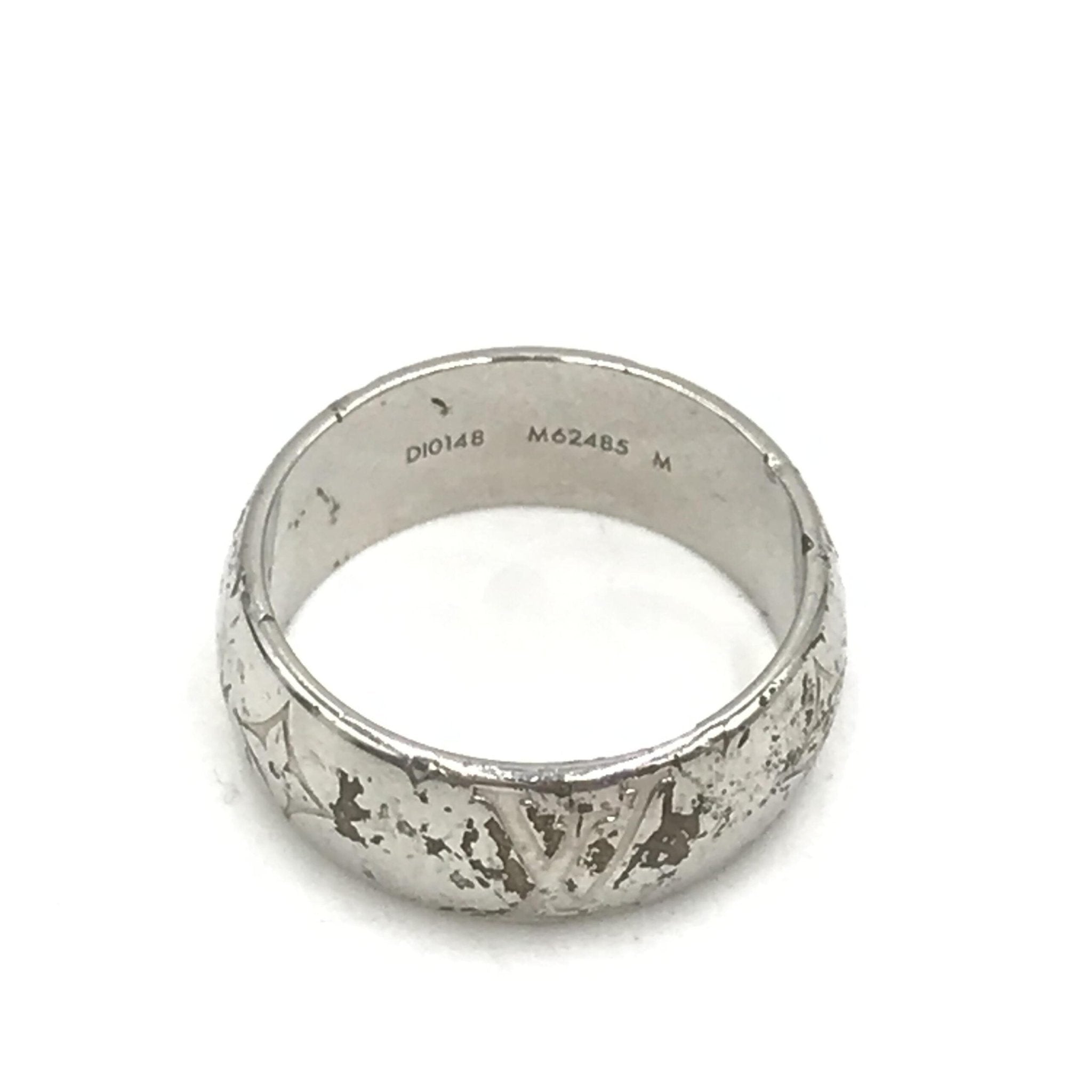 Louis Vuitton Silver-Tone Monogram Band Ring - RIMODA