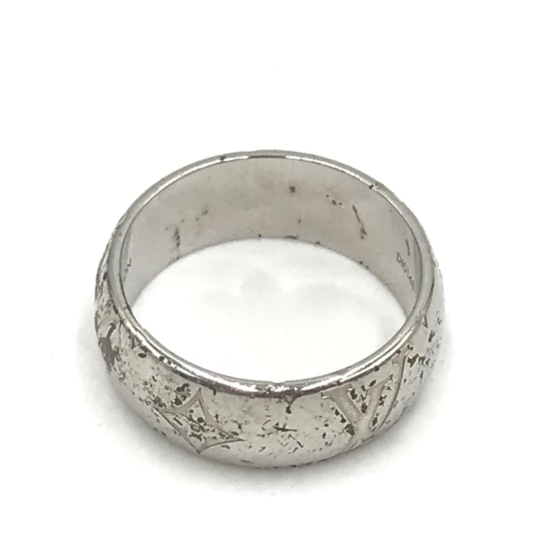 Louis Vuitton Silver-Tone Monogram Band Ring - RIMODA