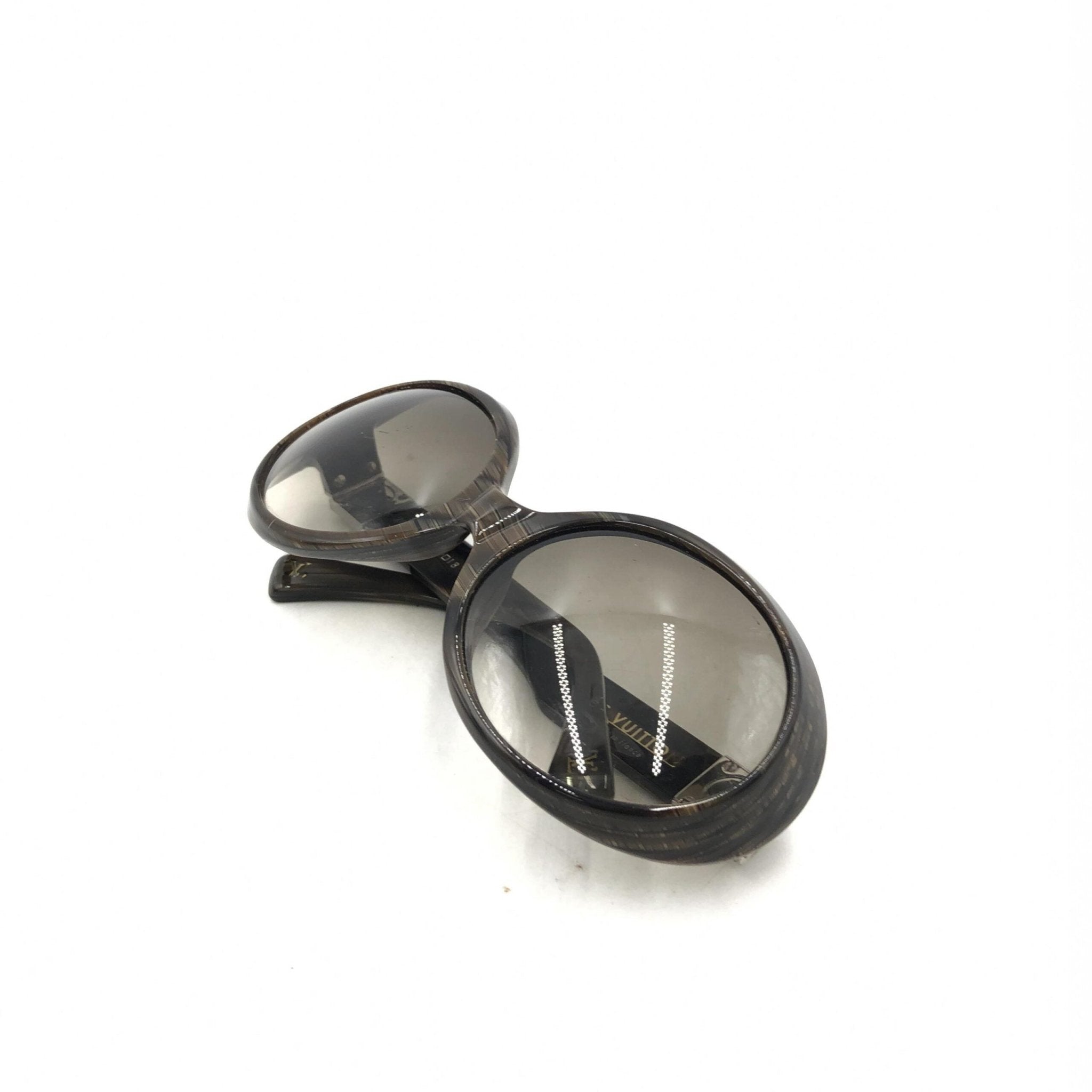 Louis Vuitton Suspense BugEye Sunglases, Polorized - RIMODA