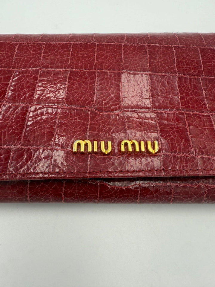 Miu Miu MIU MIU Rosso Crocodile Print Leather Wallet - RIMODA