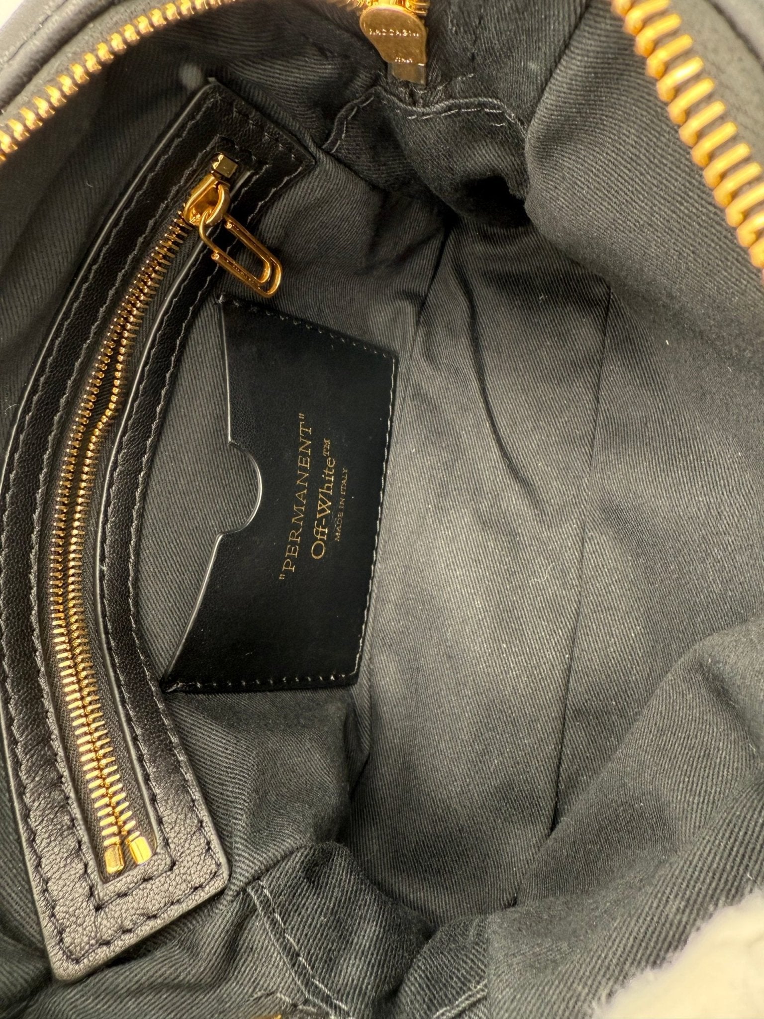 Off - White OFF - WHITE Jackhammer Handbag - RIMODA