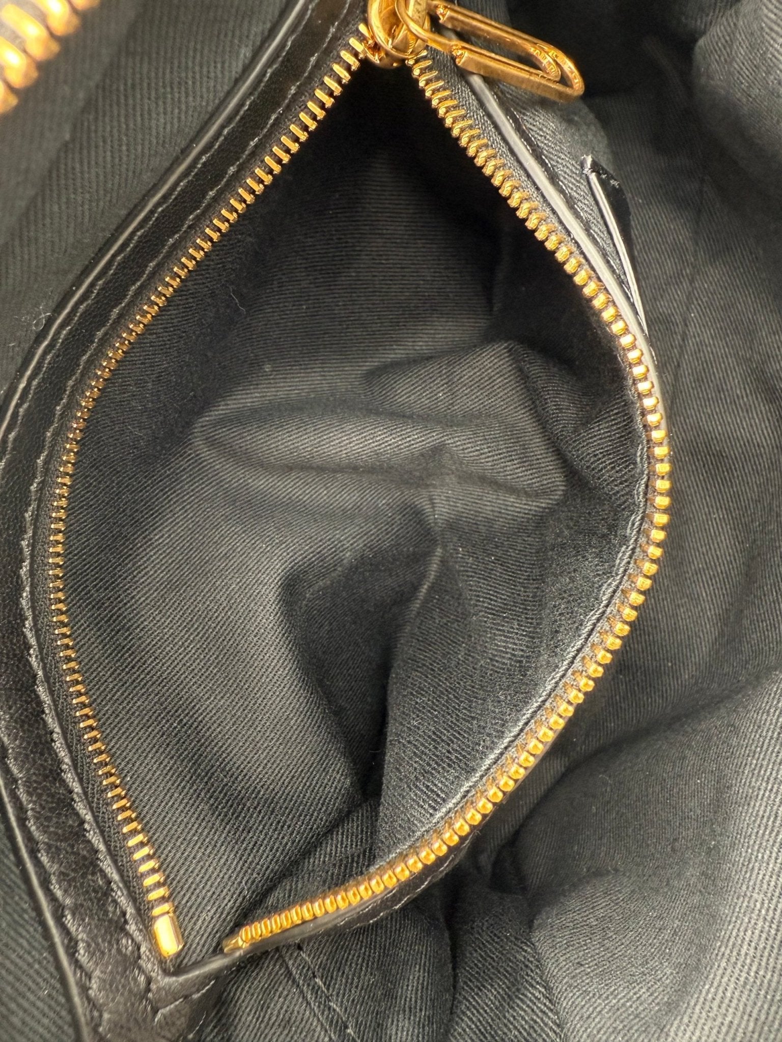 Off - White OFF - WHITE Jackhammer Handbag - RIMODA
