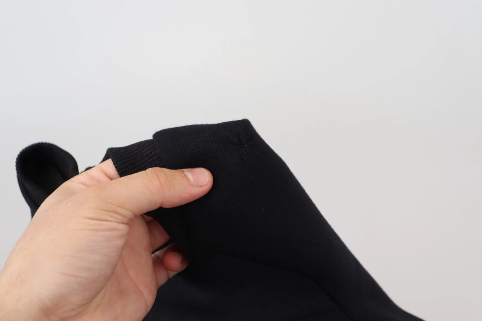 Philosophy Black Cropped Zipper Back Sweatshirt Sweater - RIMODA