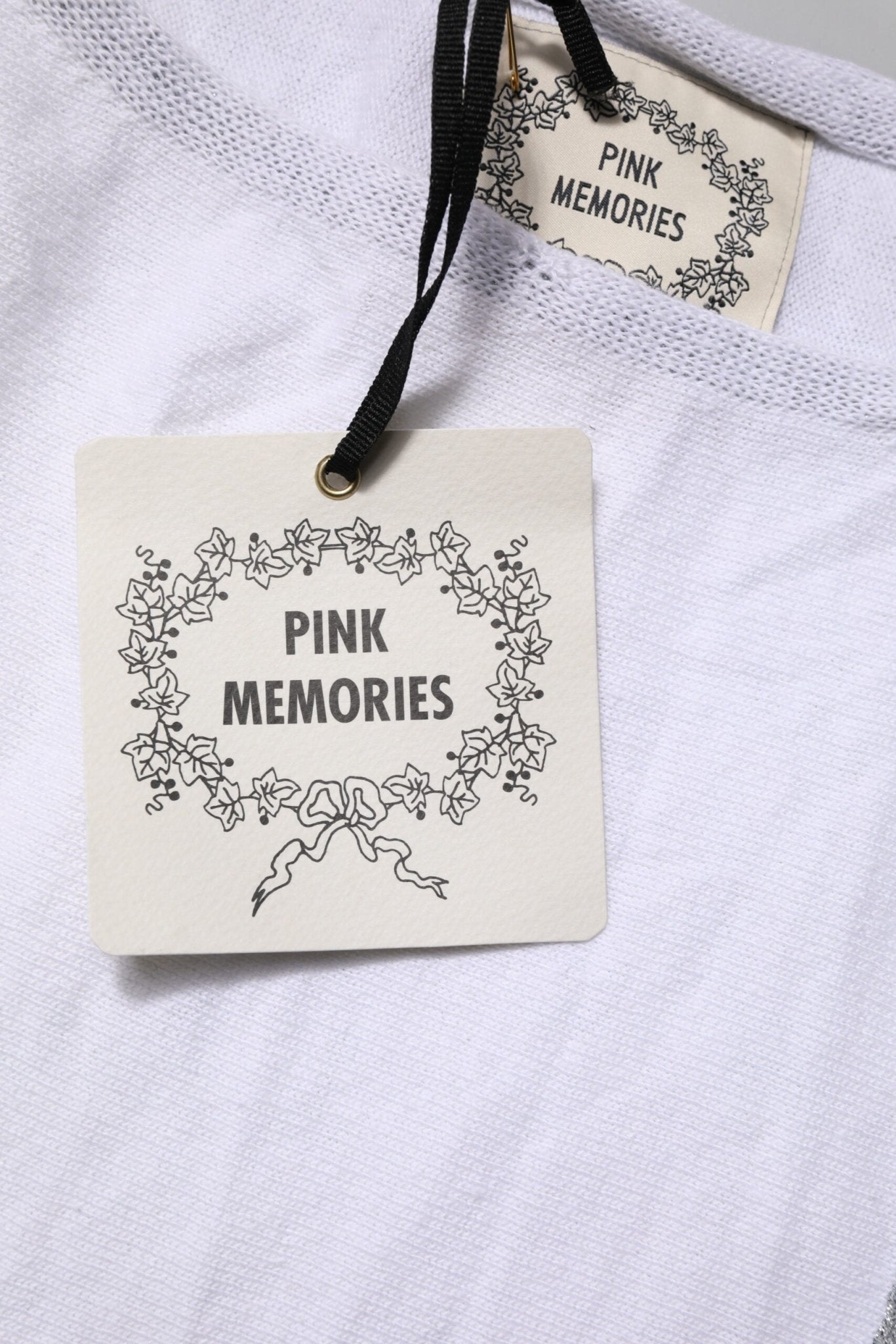 PINK MEMORIES White Cotton Short Sleeves Round Neck Blouse Top - RIMODA