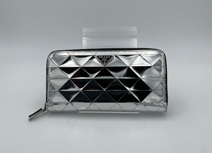 Prada PRADA Laminated Leather Wallet - RIMODA