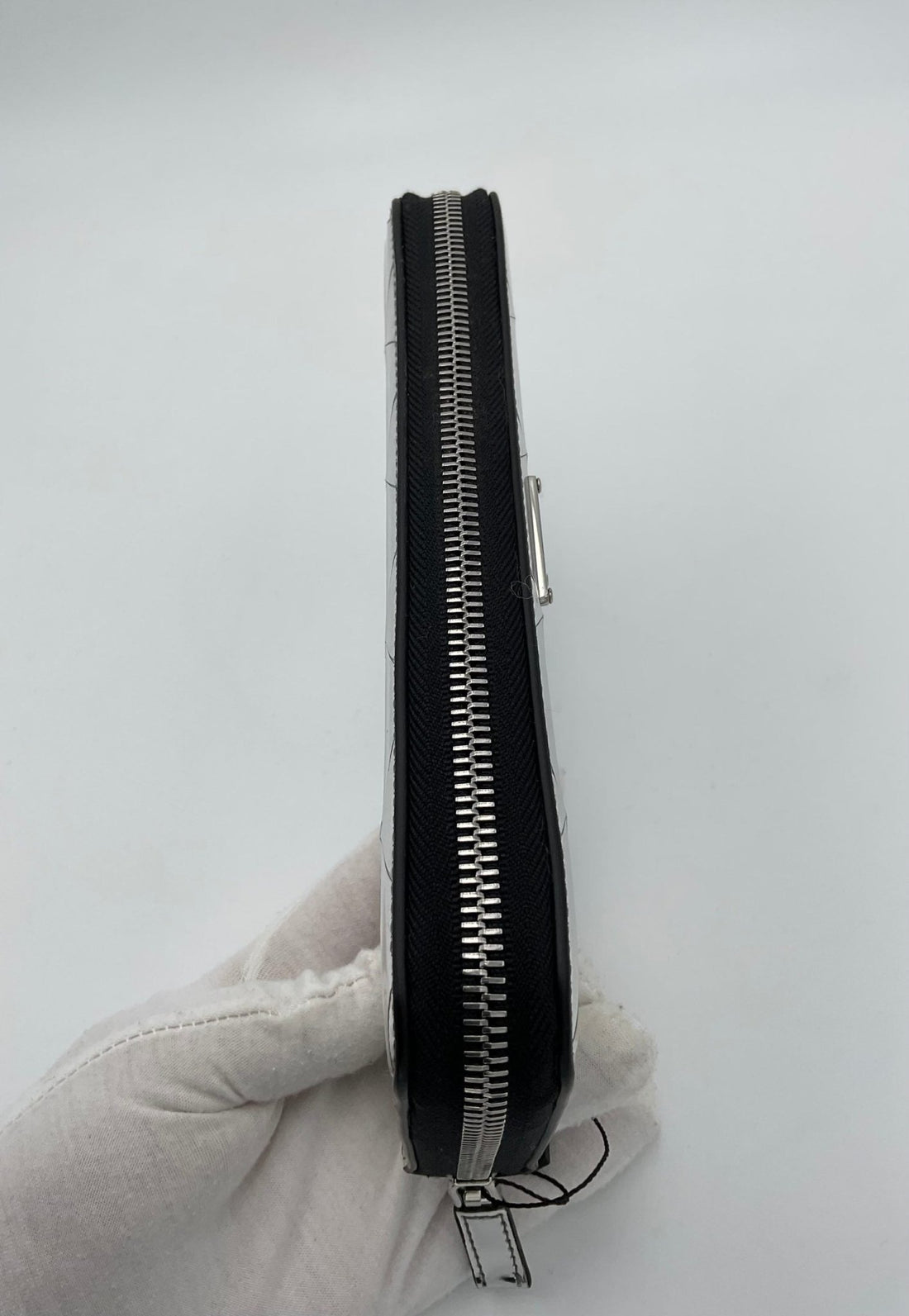Prada PRADA Mirror with Zip Wallet - RIMODA