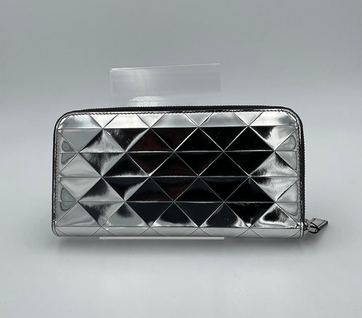 Prada PRADA Mirror with Zip Wallet - RIMODA