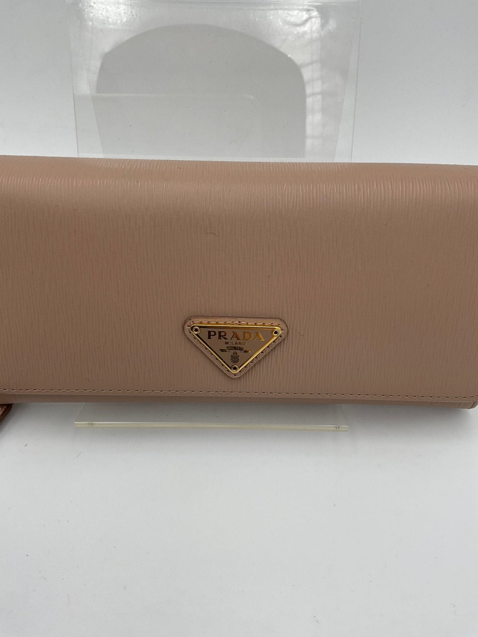 Prada PRADA Powder Saffiano with Card Holder Wallet - RIMODA