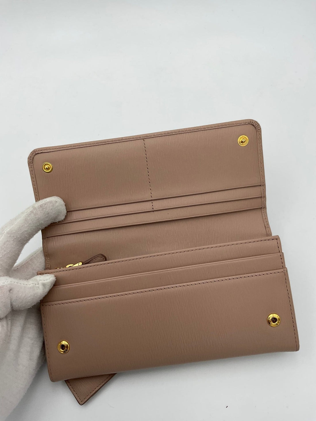 Prada PRADA Powder Saffiano with Card Holder Wallet - RIMODA