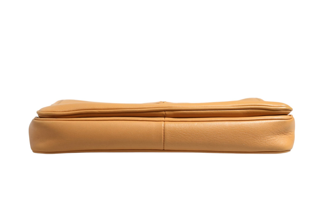 Prada Sidonie Beige Pebble Leather shoulder bag - RIMODA