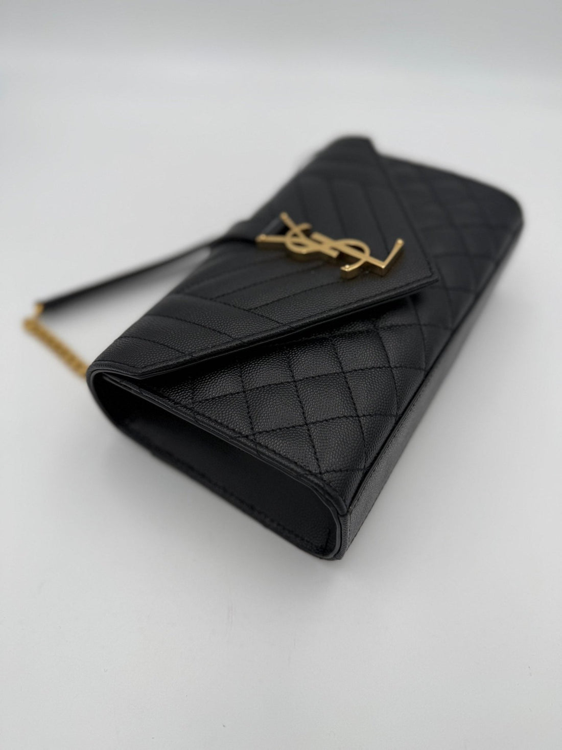Saint Laurent SAINT LAURENT ENVELOPE SMALL in Black Grained Leather Handbag - RIMODA