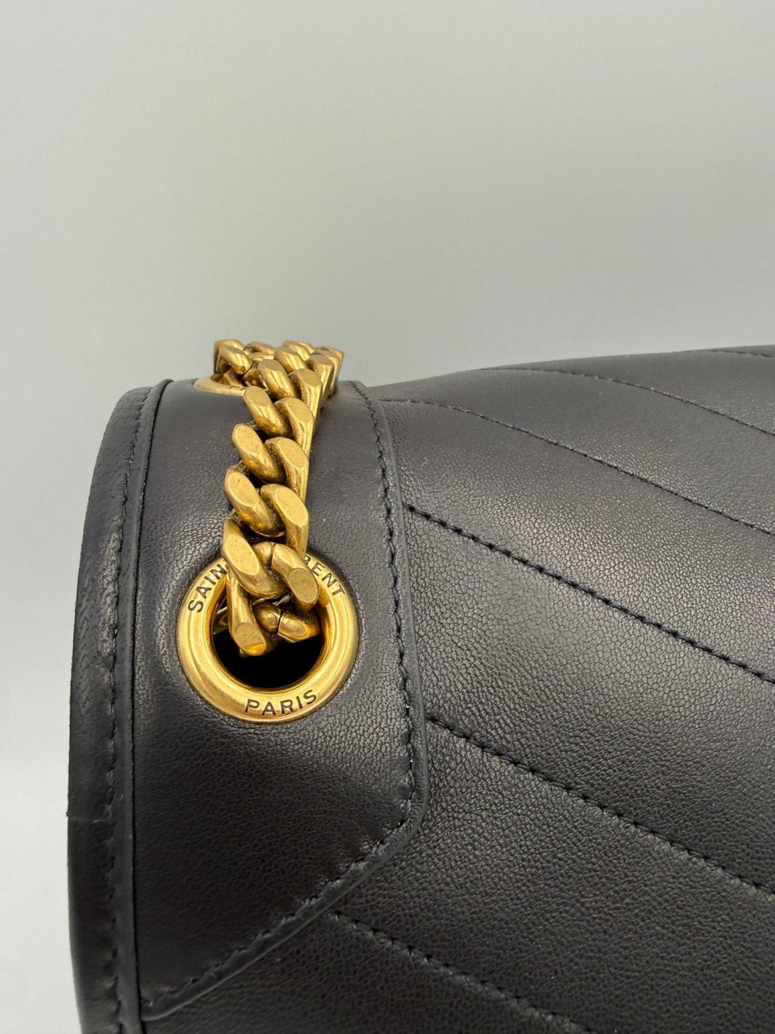 Saint Laurent SAINT LAURENT NIKI LARGE in Lambskin Bag - RIMODA