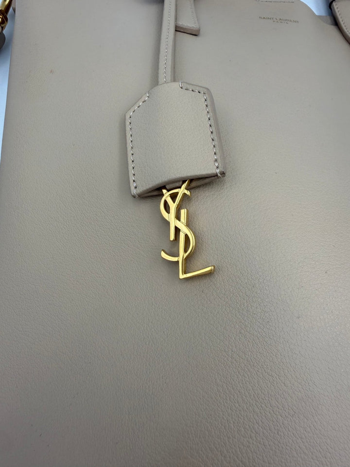 Saint Laurent SAINT LAURENT SHOPPING Beige Bag - RIMODA