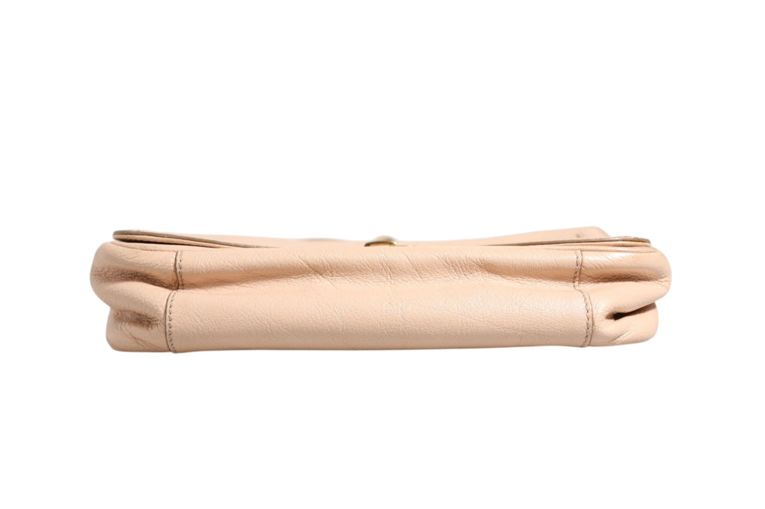 Salvatore Ferragamo Gancini Shoulder Bag - RIMODA