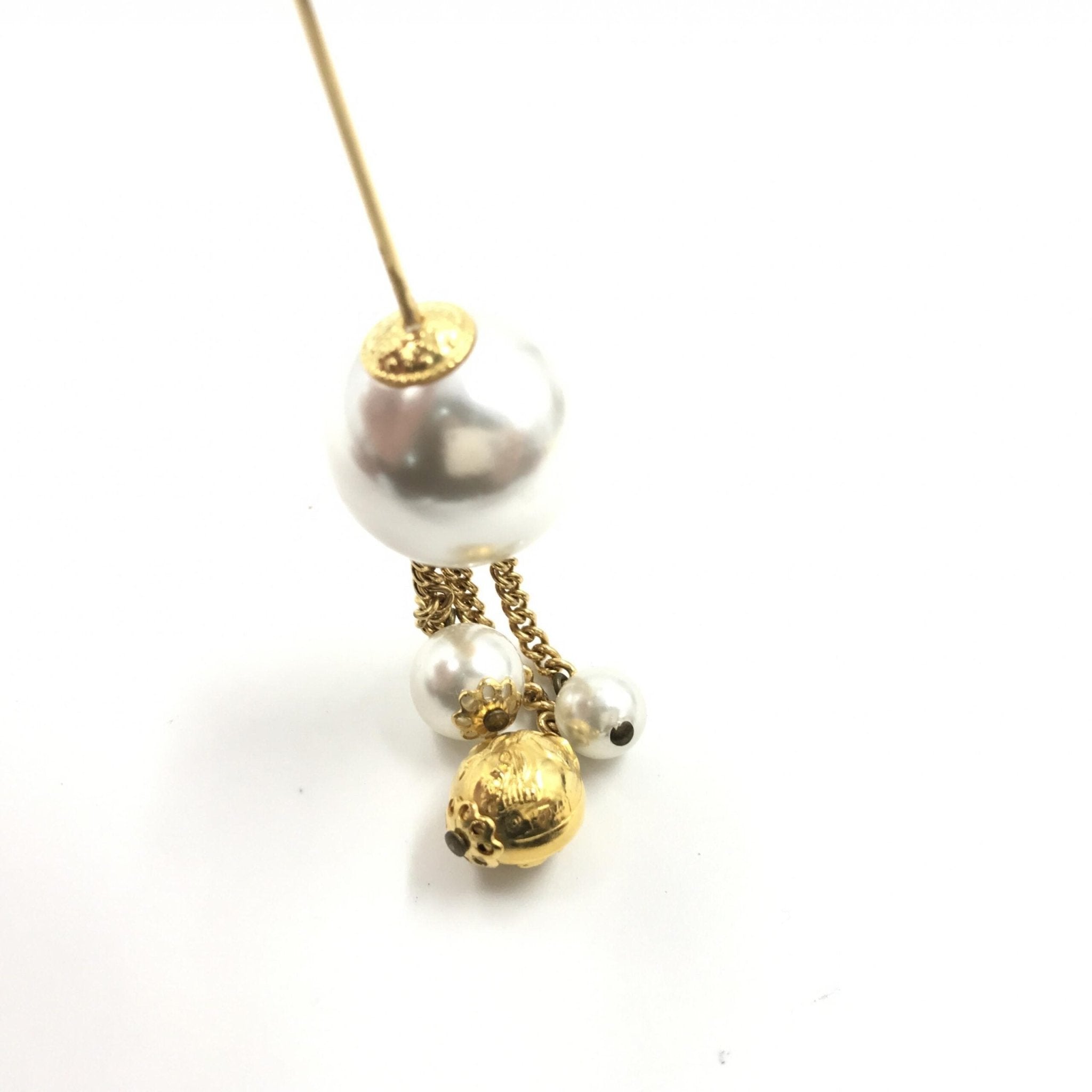 Salvatore Ferragamo Pin Brooch, Pearl Style, Box - RIMODA