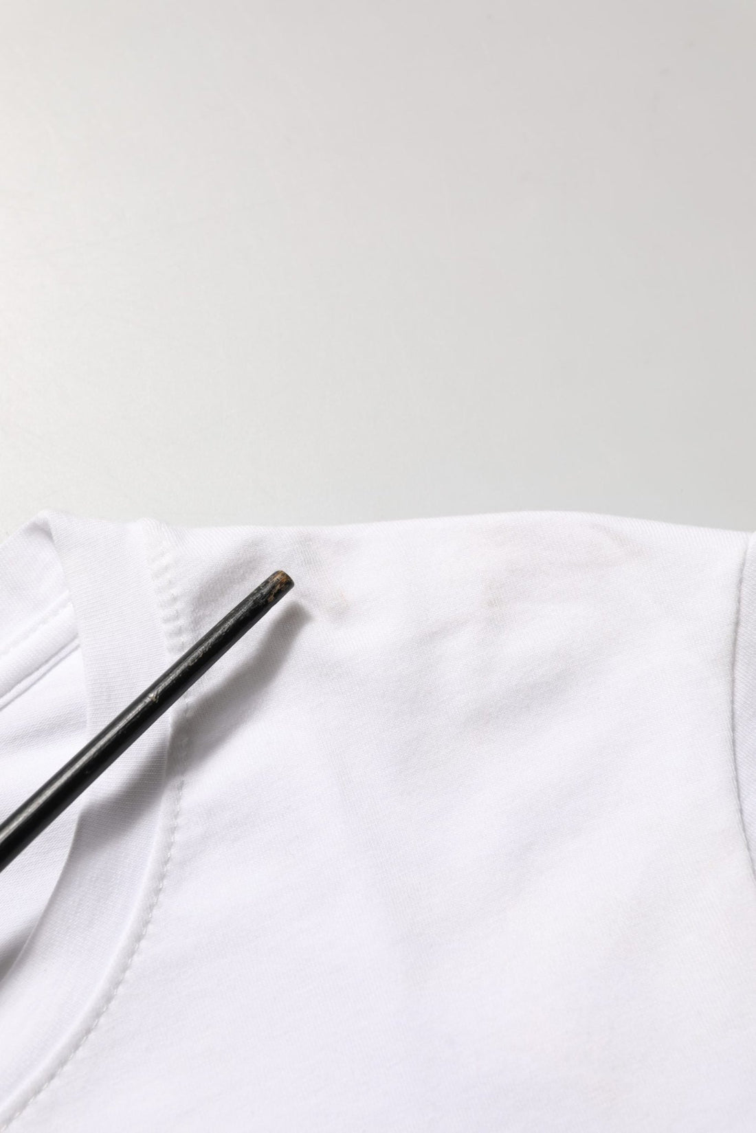 Scervino Street White Crew Neck Short Sleeves Embellished T-shirt - RIMODA