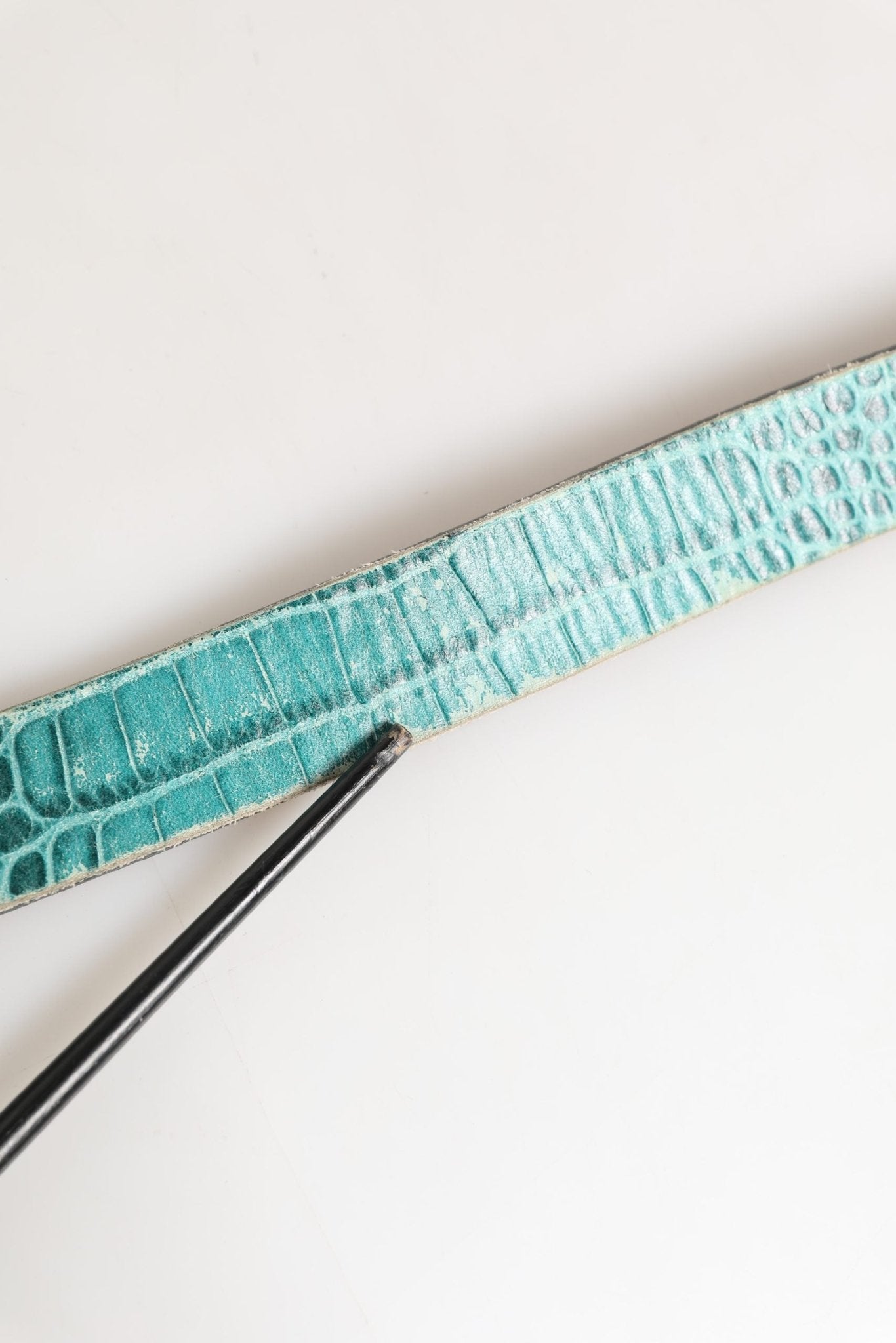 Scervino Street Women Green Leather Croco Print Studded Belt - RIMODA