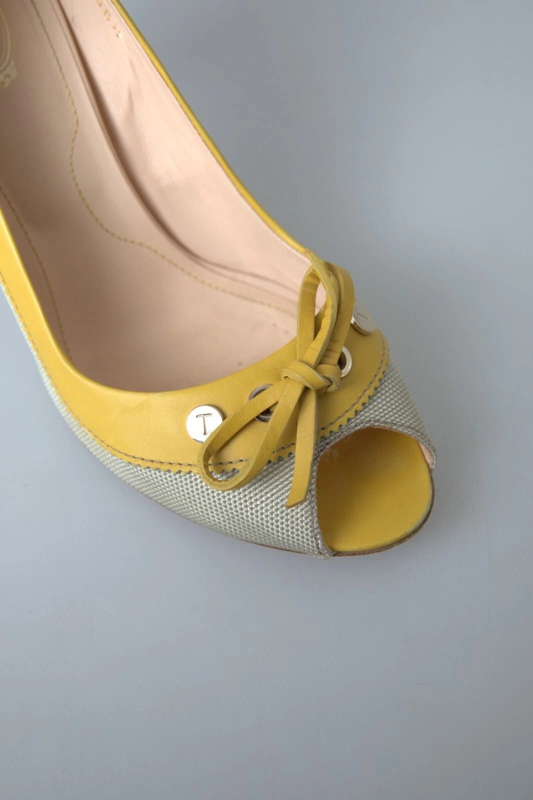 Tod's Yellow Off White Peep Toe Heels Pumps Shoes - RIMODA